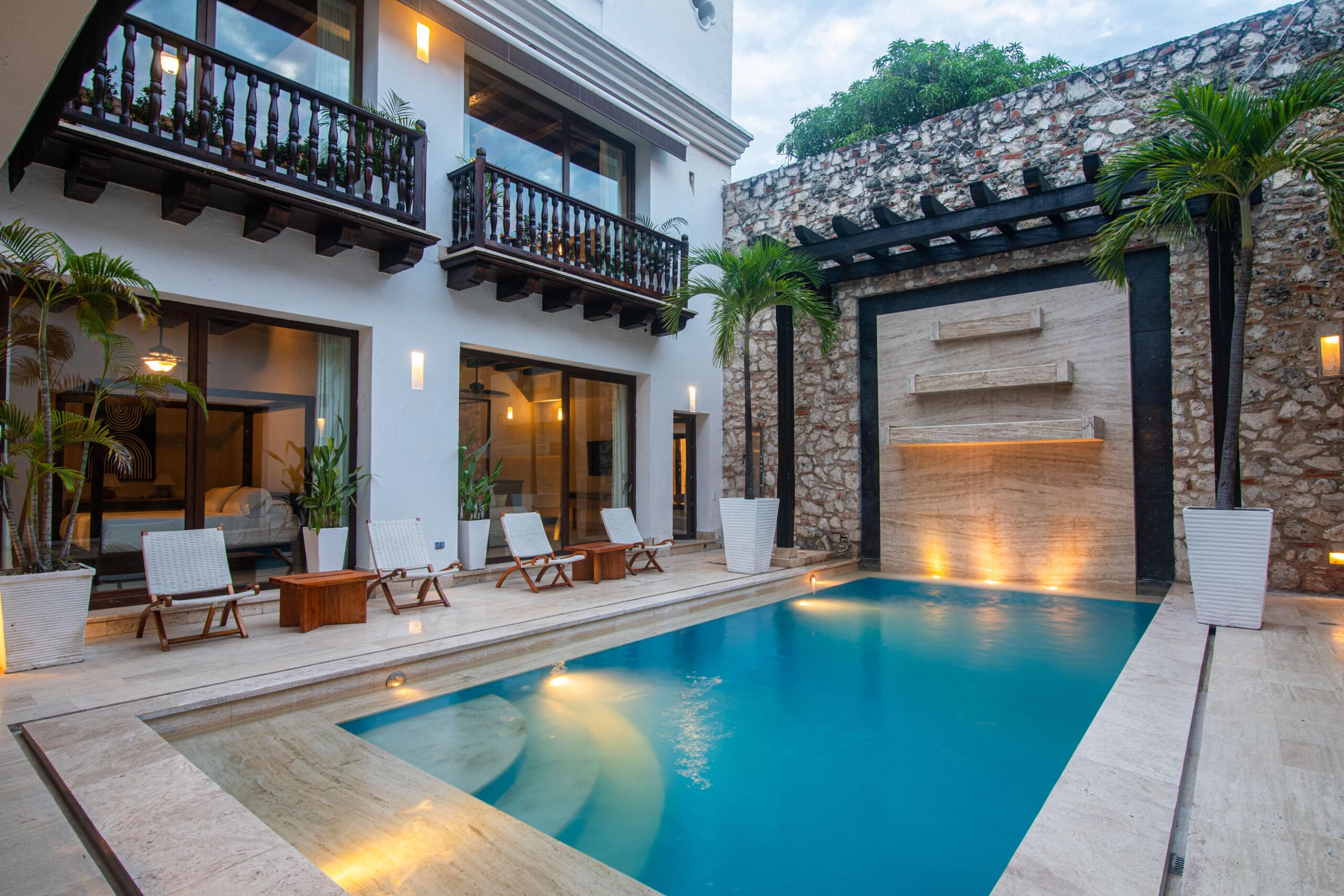 Casa Del Toro Cartagena 7 Bedroom Villa